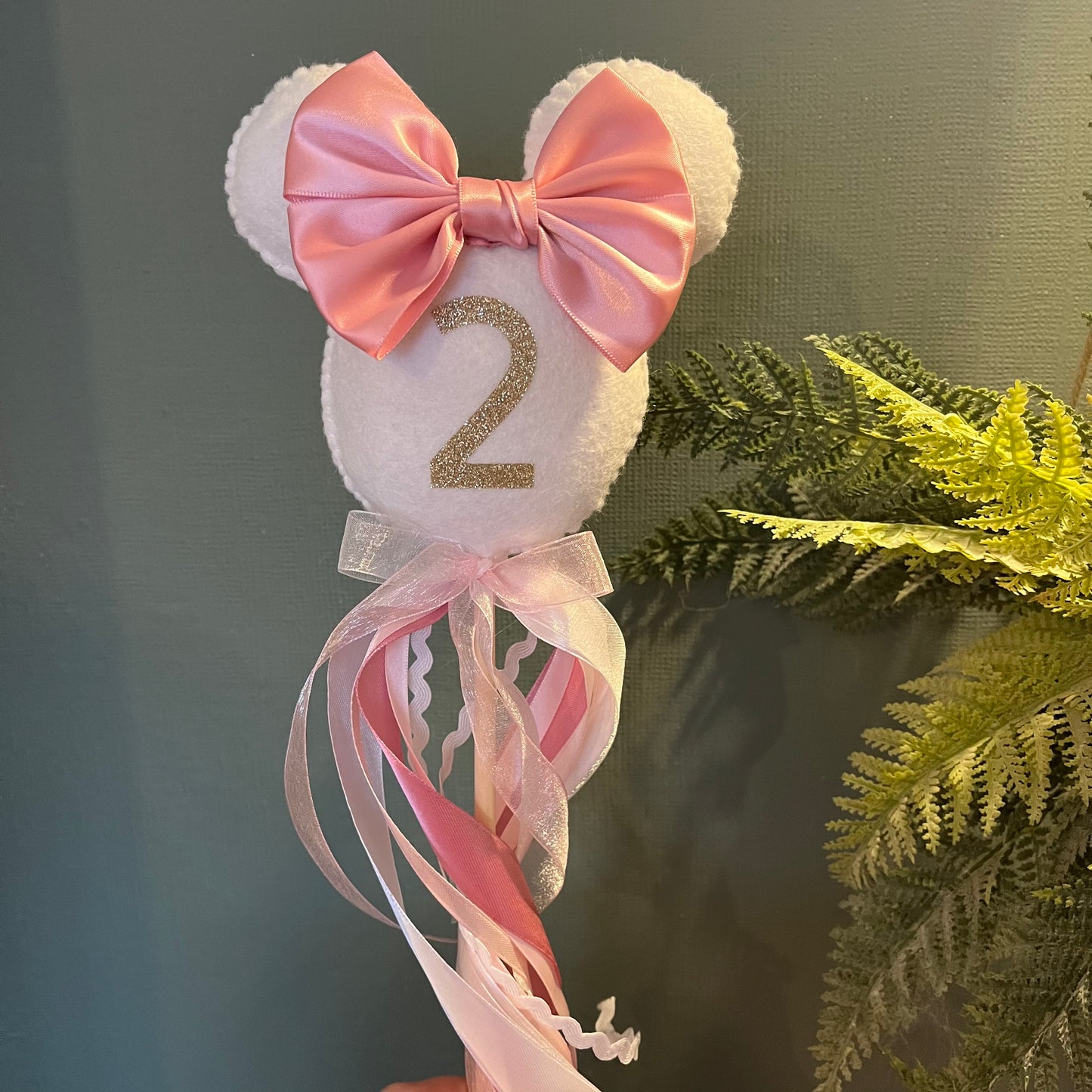 Minnie Mouse Inspired Wand