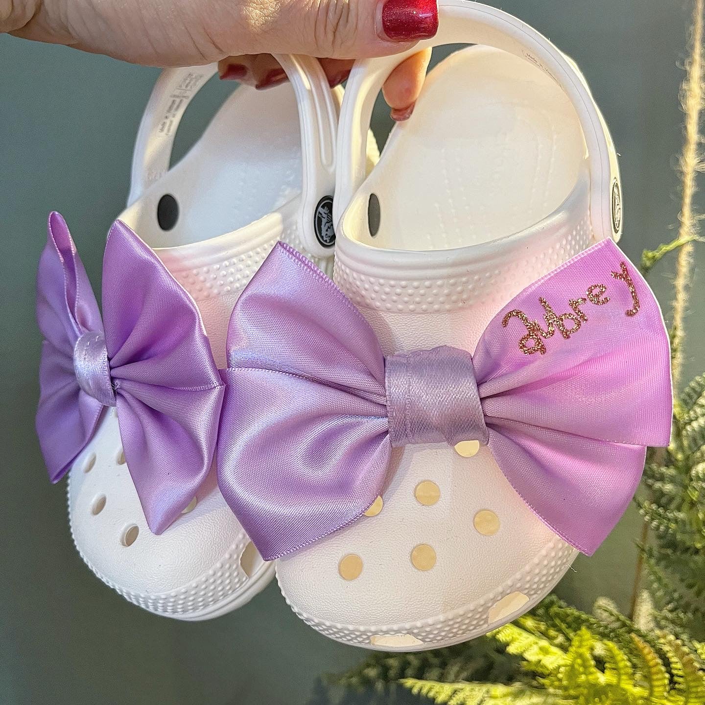 Mauve Shoe Bow