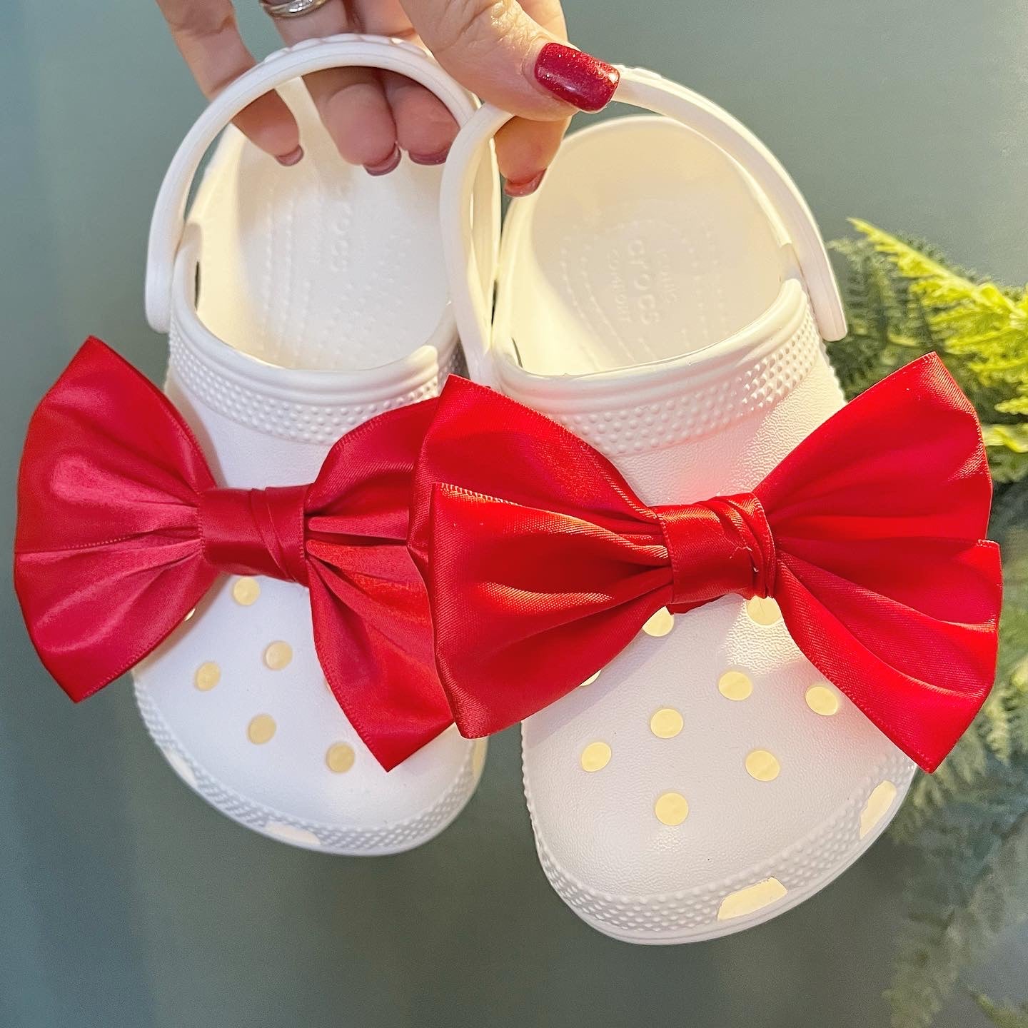 Red Shoe Bow